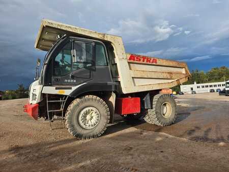 Dumper 2008 Astra RD 28C (1)