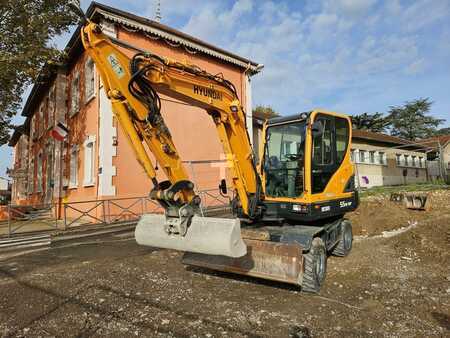 Mobil gravemaskin 2017 Hyundai ROBEX 55 W9 (5)
