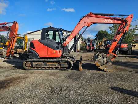 Kubota KX 080