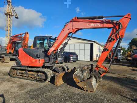 Kubota KX 080