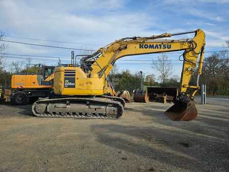 Pelles sur chenilles 2016 Komatsu PC 228 US (9)