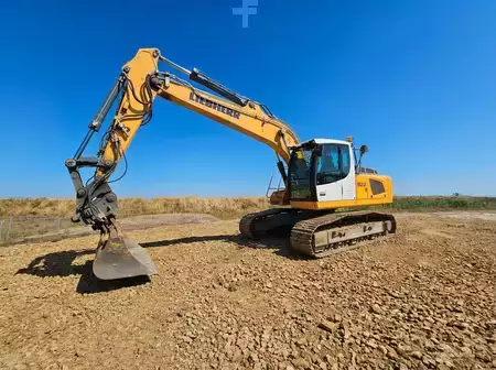 Koparki gąsienicowe 2016 Liebherr R 922 LC (1)