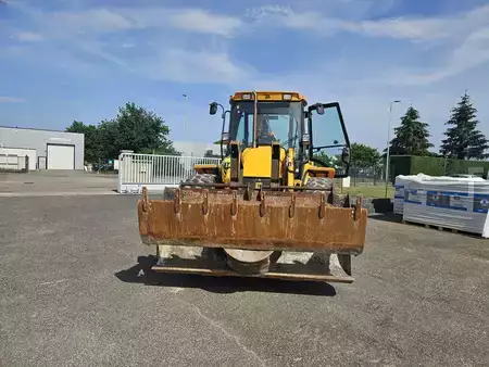 Retrocargadora articulada 2006 JCB 4 CX (2)