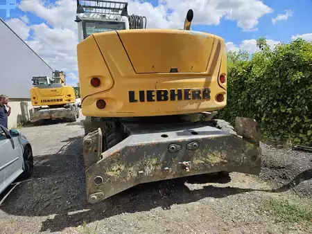 Mobil grävmaskin 2014 Liebherr A 918 COMPACT (17)
