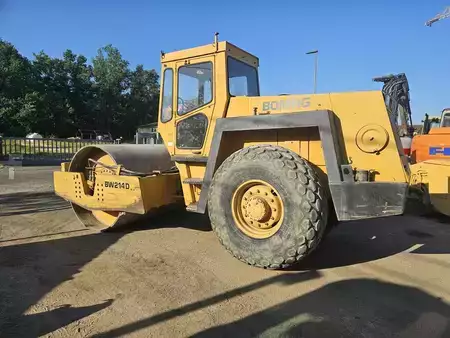 Compactadores monocilindros 1988 BOMAG BW 214 D (7)