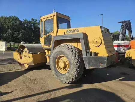 Compactadores monocilindros 1988 BOMAG BW 214 D (8)