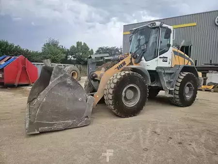 Wheel Loaders 2016 Liebherr L 542 (1)