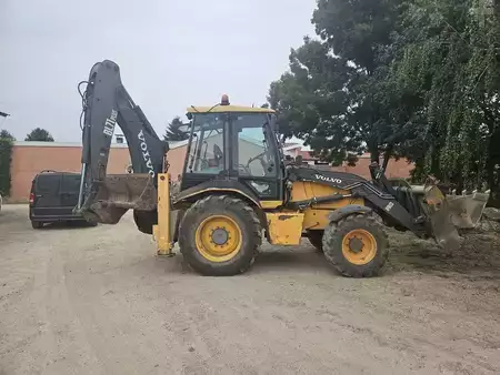 Rigid Backhoe Loader 2010 Volvo BL 71 (11)