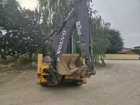 Rigid Backhoe Loader 2010 Volvo BL 71 (6)