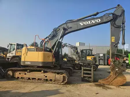 Telakaivinkoneet  2013 Volvo ecr 235 dl (3)