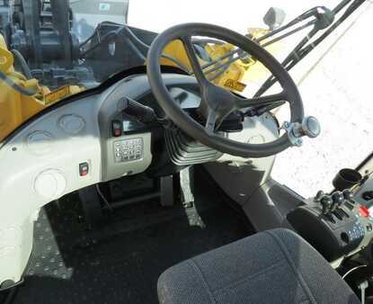 Wheel Loaders 2008 Volvo L90F (10)