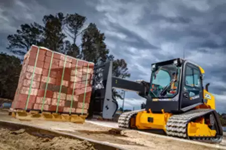 Skid Steers 1900 JCB 3TS-8T (2)