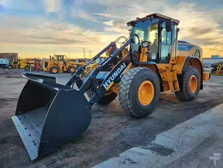 Cargadoras de ruedas 2023 Hyundai HL940A TM (1)