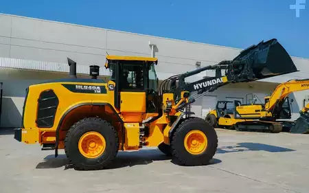 Cargadoras de ruedas 2023 Hyundai HL940A TM (10)