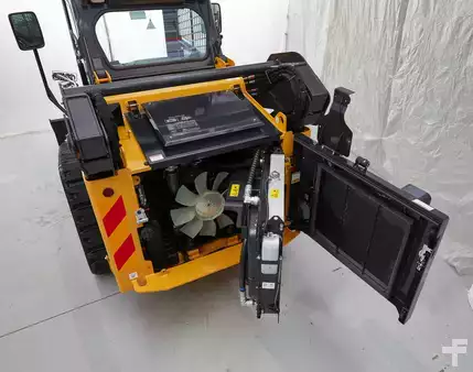 Chargeuse sur pneus 2023 Hyundai HS120V (14)