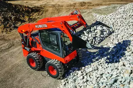 Skid Steers 2024 Kubota SSV75PHC (10)