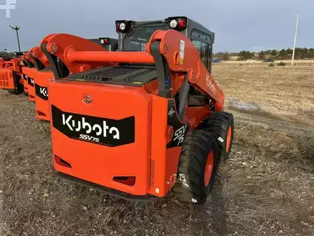 Skid Steers 2024 Kubota SSV75PHC (2)