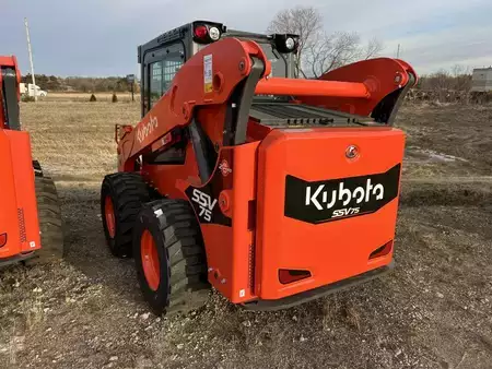 Skid Steers 2024 Kubota SSV75PHC (5)