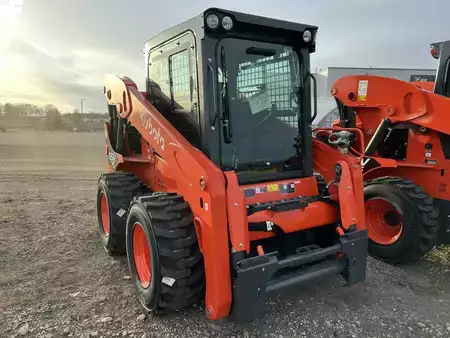 Skid Steers 2024 Kubota SSV75PHC (6)