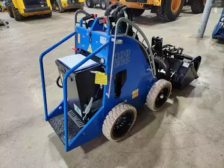 Skid Steers 2023 Cratos 2SPEED (4)