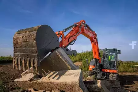 Excavadoras de cadenas 1900 Kubota KX080-5 (14)