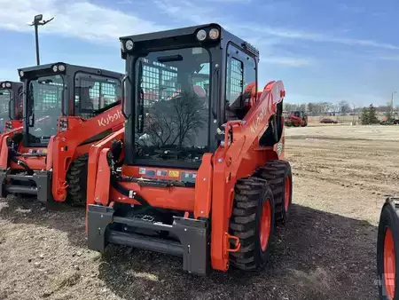 Skid Steers 1900 Kubota SSV65PHFRC (1)