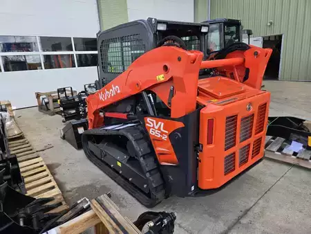 Skid Steers 1900 Kubota SVL65-2HFWC (4)