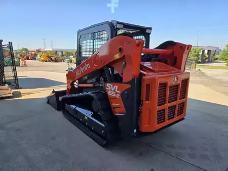 Skid Steers 1900 Kubota SVL65-2HWC (3)