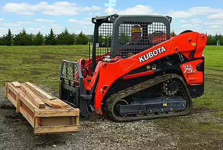 Skid Steers 1900 Kubota SVL75-3HFWCC (8)