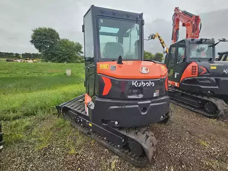 Crawler Excavators 1900 Kubota KX057-5 (2)