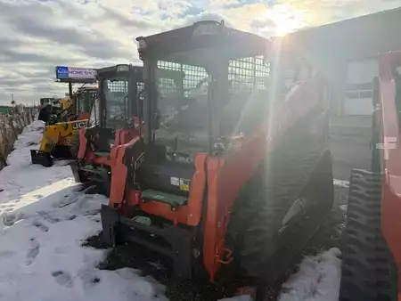 Skid Steers 1900 Kubota SVL97-3HCC (4)