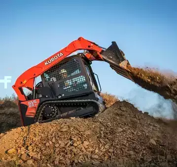 Skid Steers 1900 Kubota SVL65-2HWC (8)