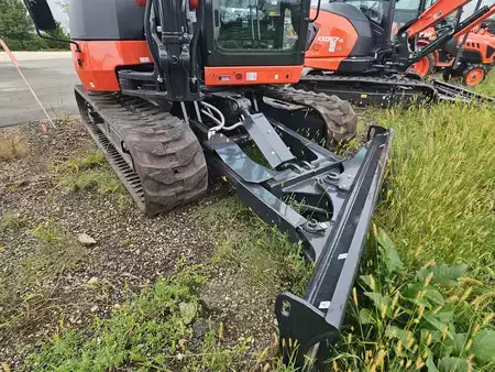 Crawler Excavators 1900 Kubota KX080-5 (4)