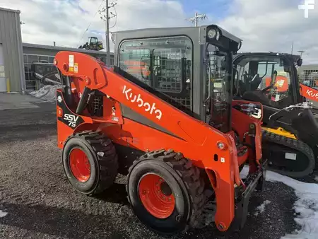 Skid Steers 1900 Kubota SSV75PHC (1)