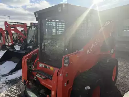 Skid Steers 1900 Kubota SSV75PHC (4)