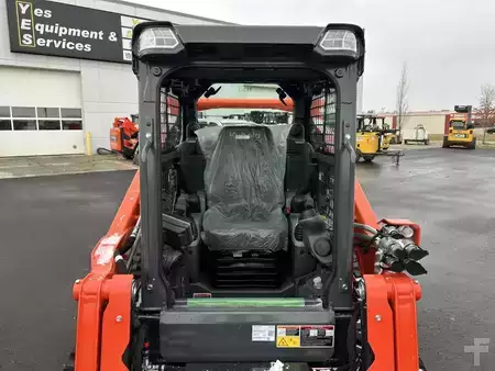 Skid Steers 1900 Kubota SVL75-3HFWRCC (5)
