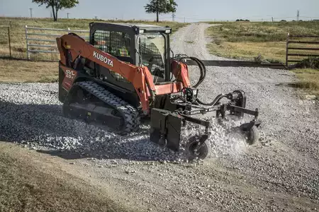 Skid Steers 1900 Kubota SVL65-2SHFWRCC (12)