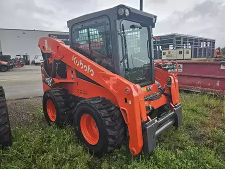 Skid Steers 1900 Kubota SSV75 (4)