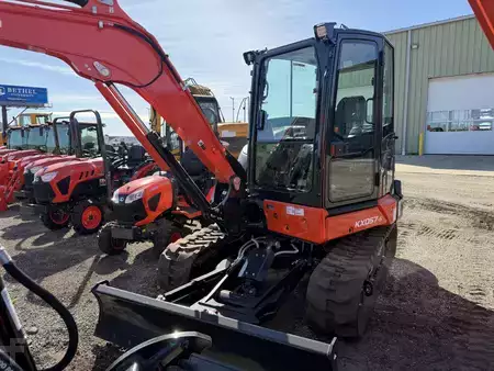Crawler Excavators 1900 Kubota KX057-5 (4)