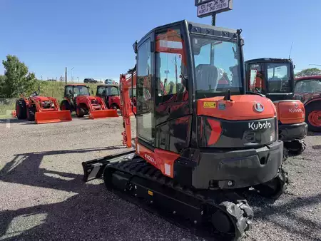 Crawler Excavators 1900 Kubota KX057-5 (2)