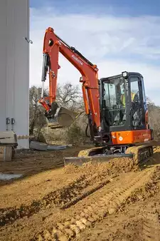 Crawler Excavators 1900 Kubota KX033-4 (12)