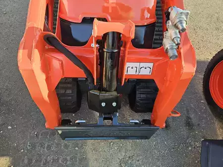 Cargadoras de ruedas 1900 Kubota SCL1000 (4)
