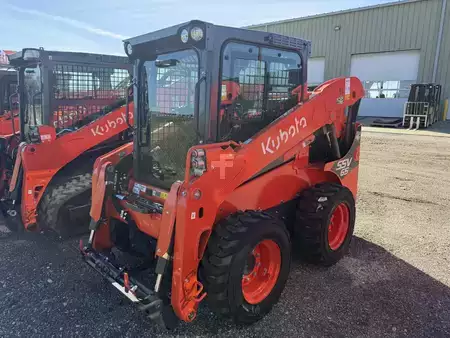 Skid Steers 1900 Kubota SSV65 (4)
