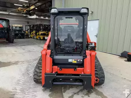 Cargadoras de ruedas 1900 Kubota SVL110-3 (3)