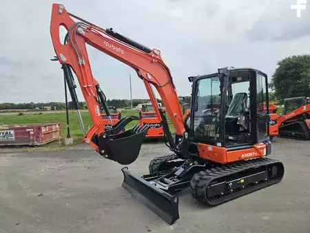 Crawler Excavators 1900 Kubota KX057-5 (1)