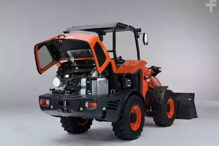 Wheel Loaders 1900 Kubota R640 (3)