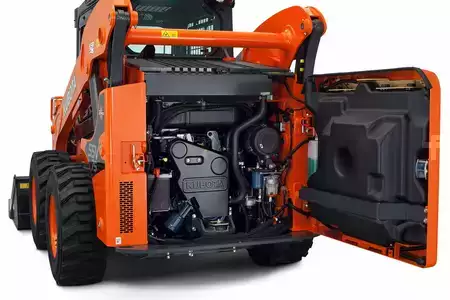 Skid Steers 1900 Kubota SSV75 (6)