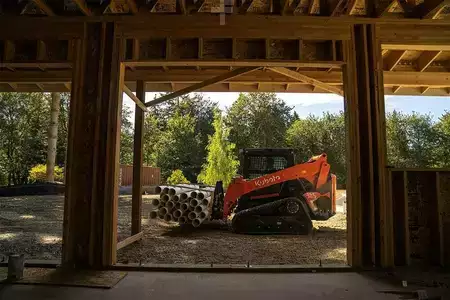 Wheel Loaders 1900 Kubota SVL75-3 (2)