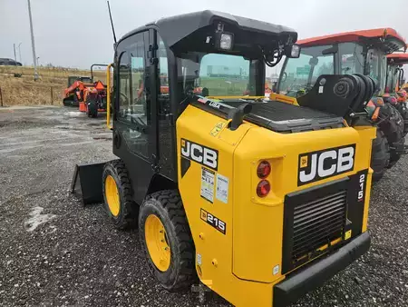 Skid Steers 2023 JCB 215 (4)