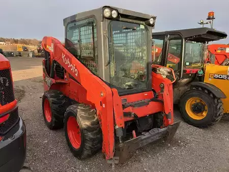Cargadores compactas 2022 Kubota SSV65PHFRC (1)